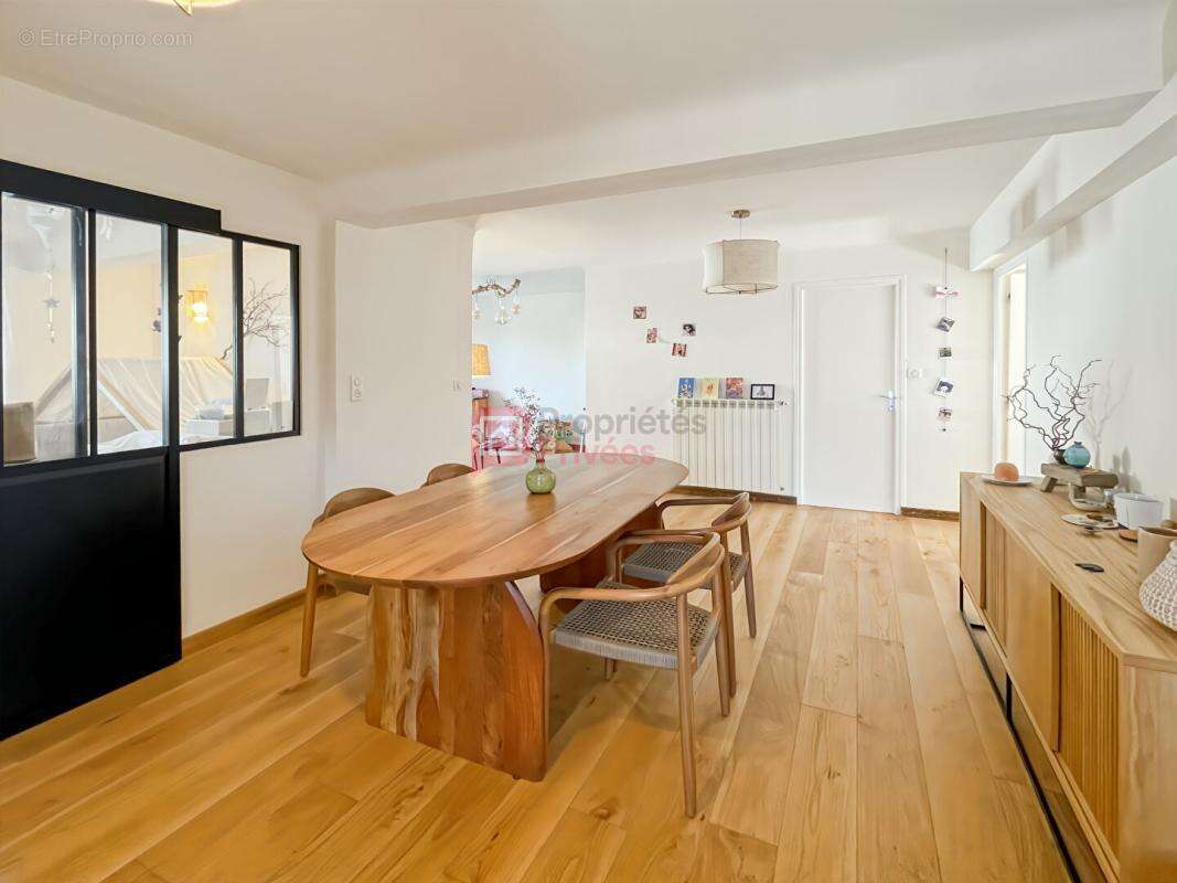 Appartement à USTARITZ