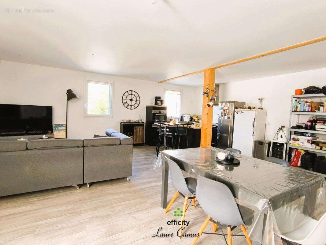 Maison 213 m² à Talmont-Saint-Hilaire  - photo 17