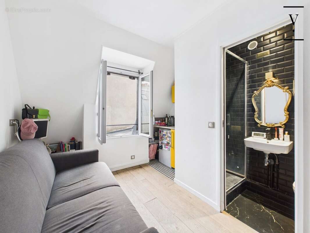 Appartement à PARIS-7E
