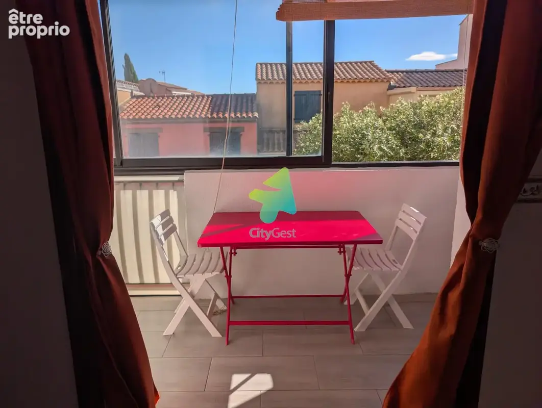 Photo Appartement à Fleury au prix de 85 000€