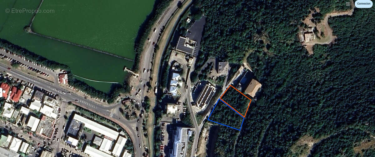 Terrain à SAINT-MARTIN