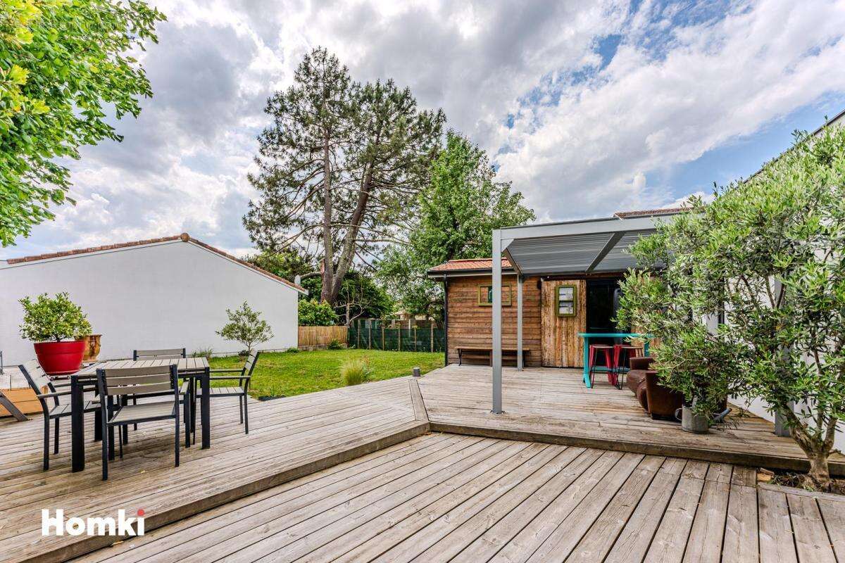 Maison à PARENTIS-EN-BORN