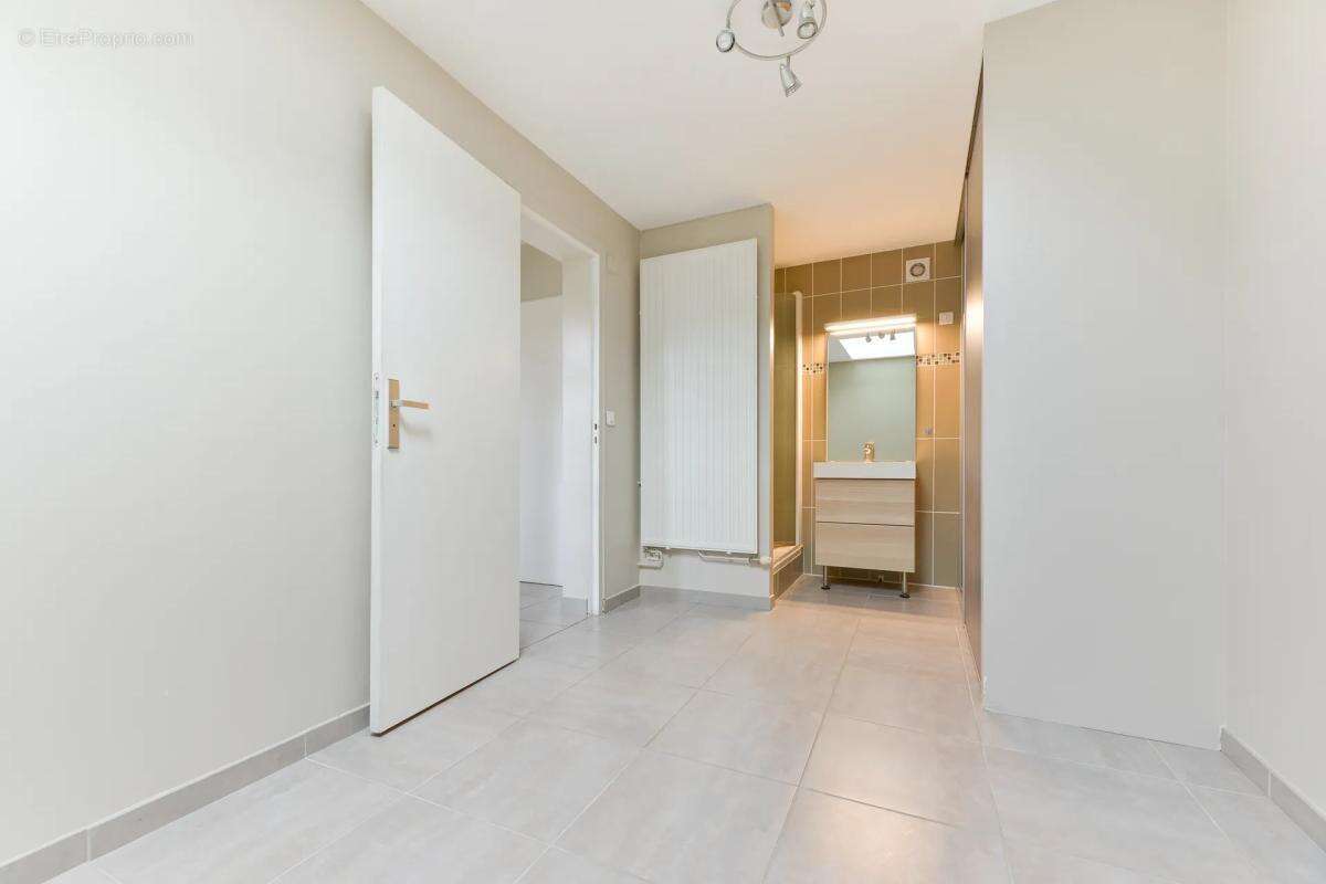 Maison à SAINT-SEBASTIEN-SUR-LOIRE