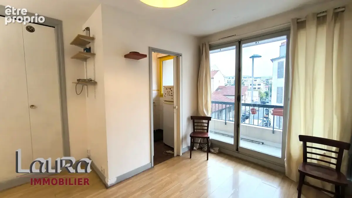Appartement 1 piece  23m2 non meublé avec balcon et cave - photo 3