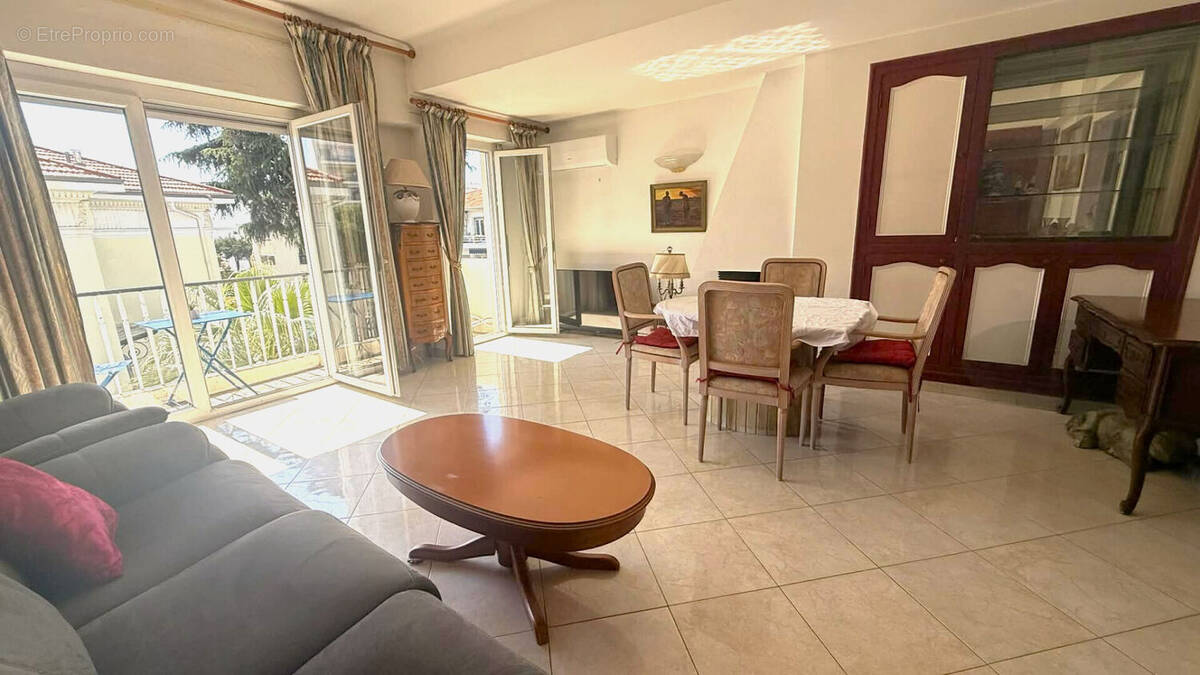 Appartement à NICE
