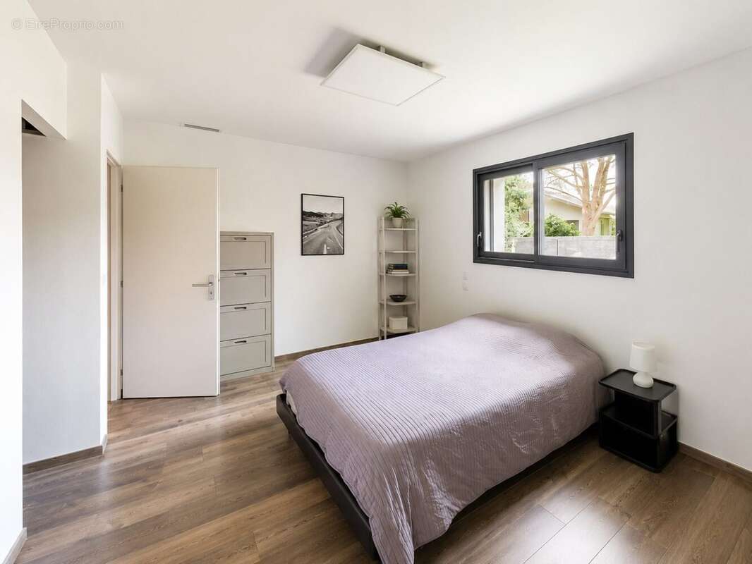 Maison 194 m² à Montauban  - photo 8