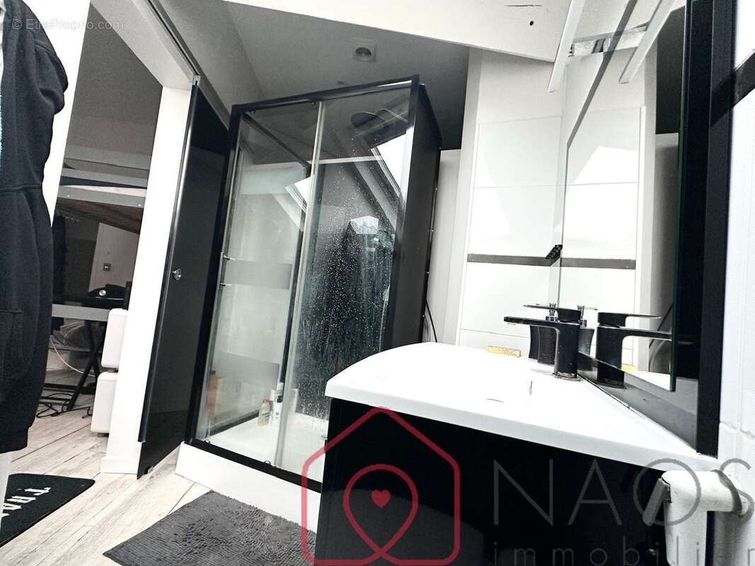 Maison à LE PLESSIS-ROBINSON