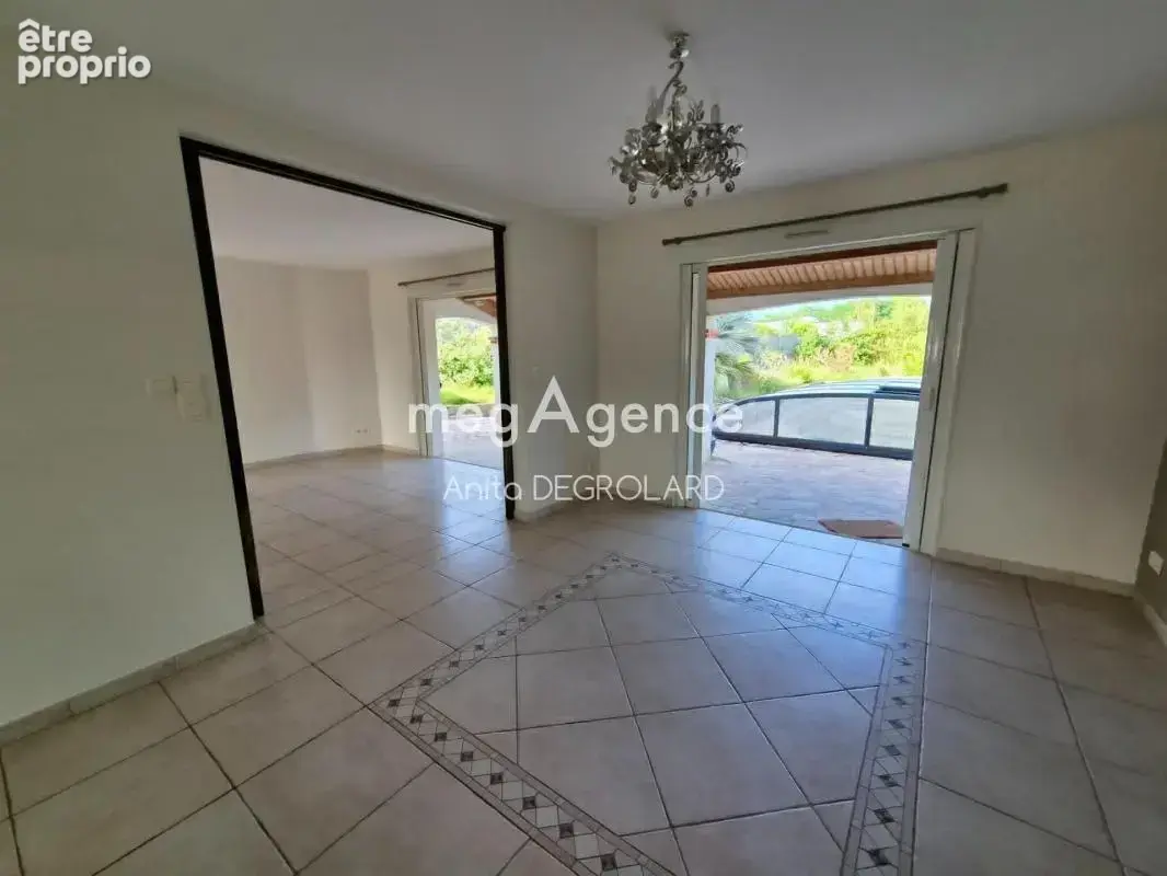 Maison contemporaine, spacieuse, la roche sur yon - photo 4