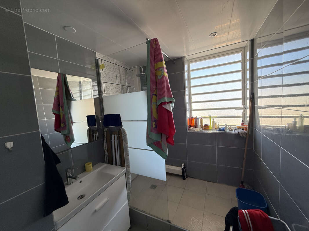 Appartement à SAINT-DENIS
