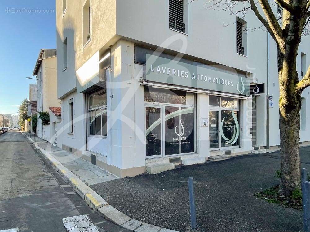 Local d'activité