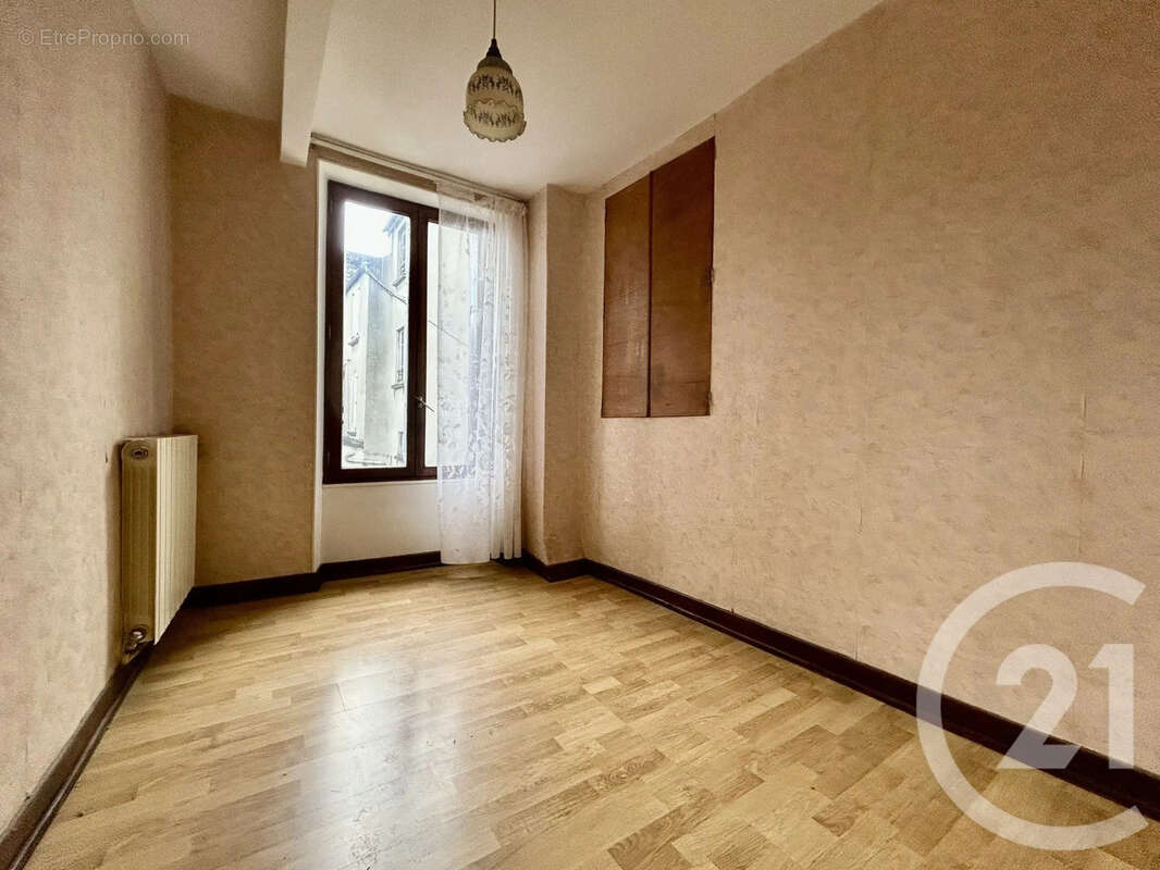 Maison à FONTAINEBLEAU