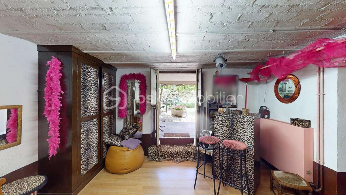 Maison à CORBEIL-ESSONNES