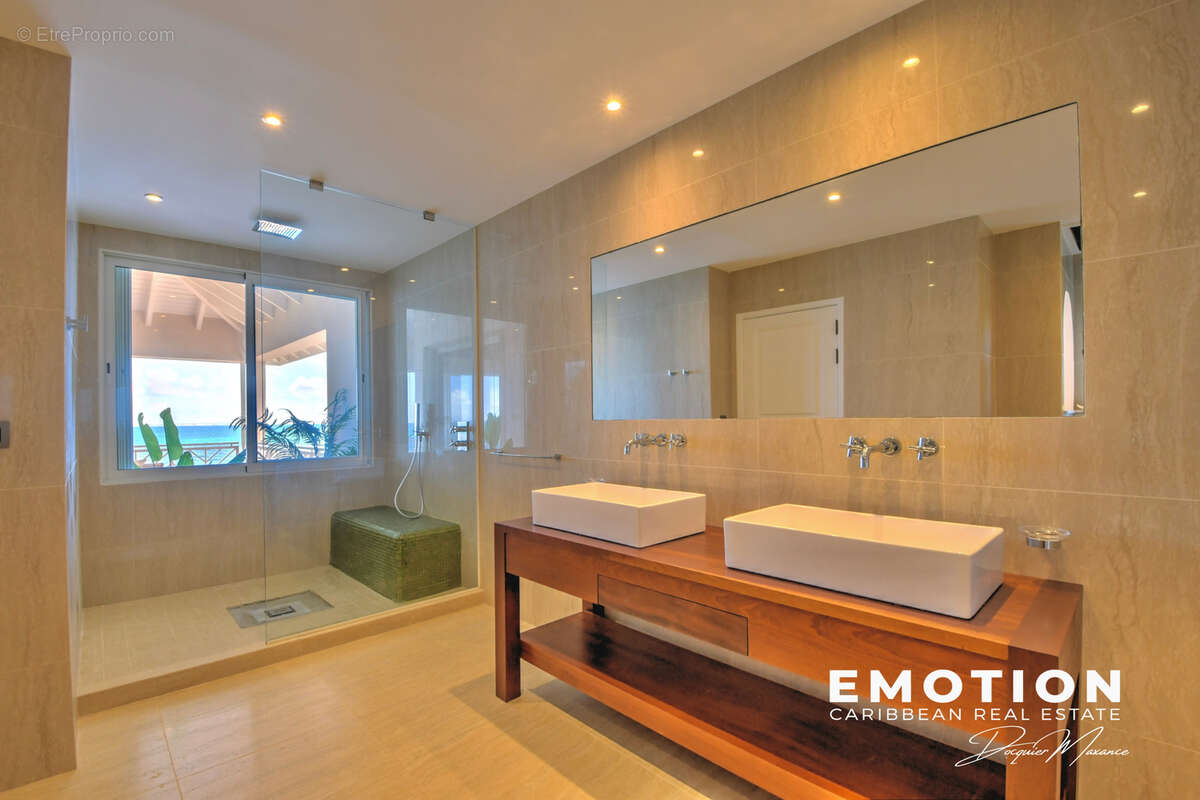 Maison à SAINT-MARTIN