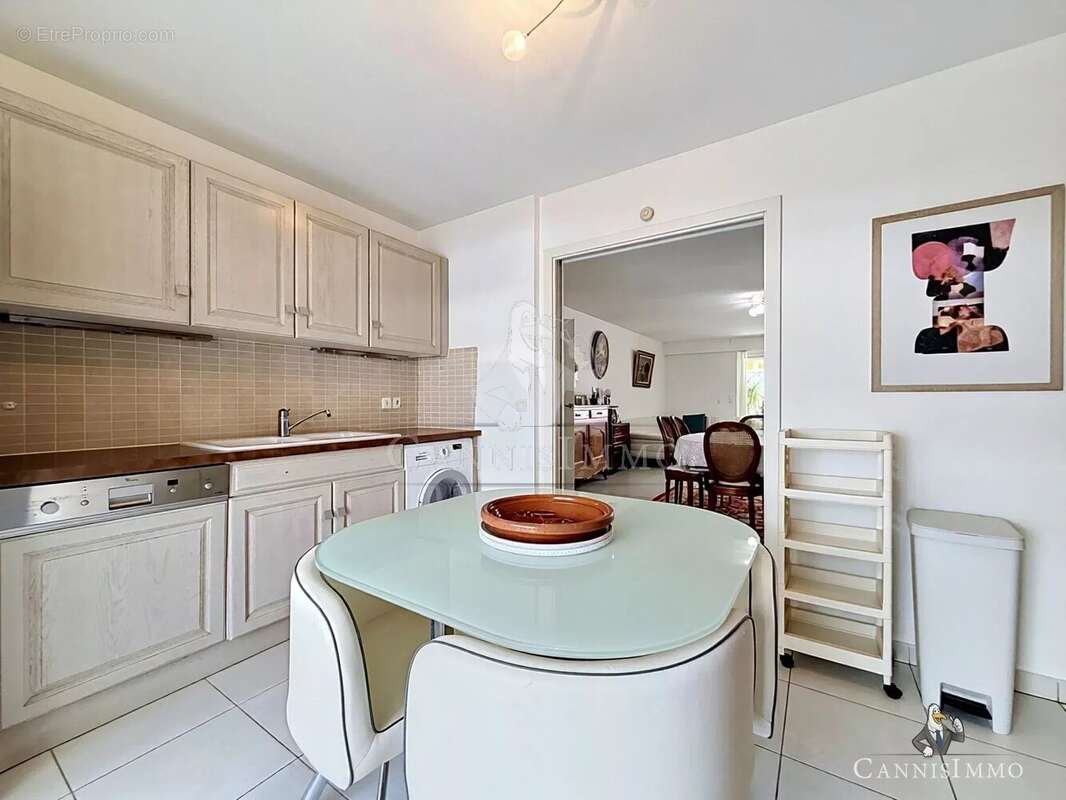 Appartement à SAINT-RAPHAEL