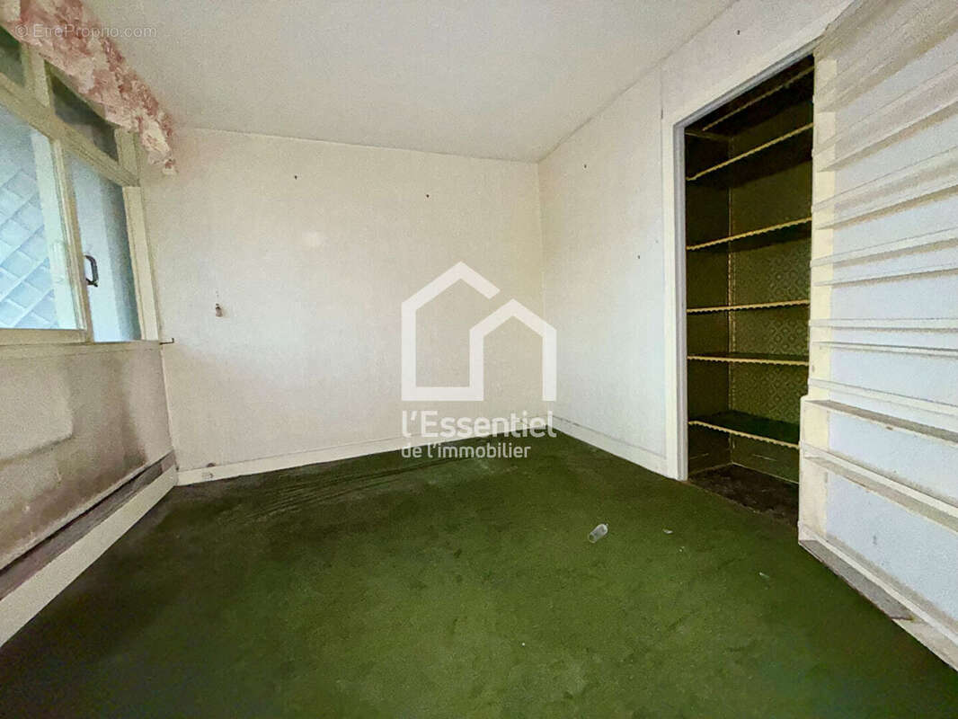 Appartement à VERNEUIL-SUR-SEINE