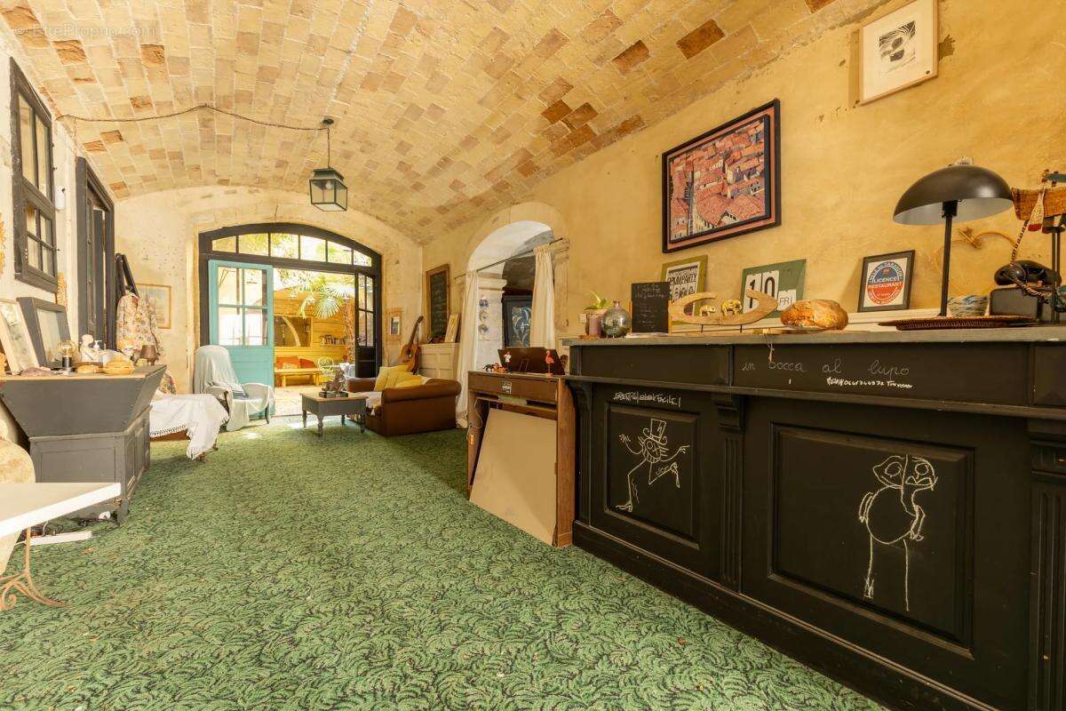 Hôtel particulier de 12 pièces de 385 m² à Tarascon - photo 5