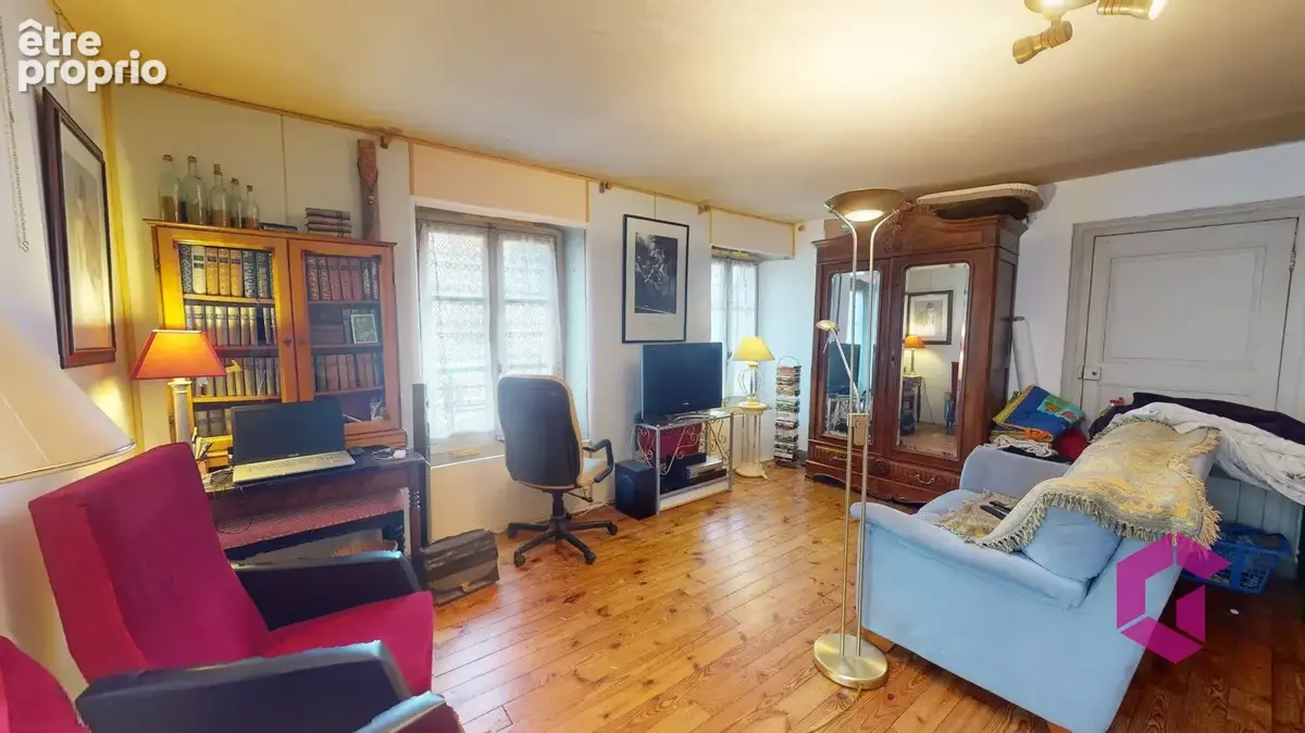 Maison à potentiel, avec Extérieur et Garage au PUY EN VELAY - photo 16