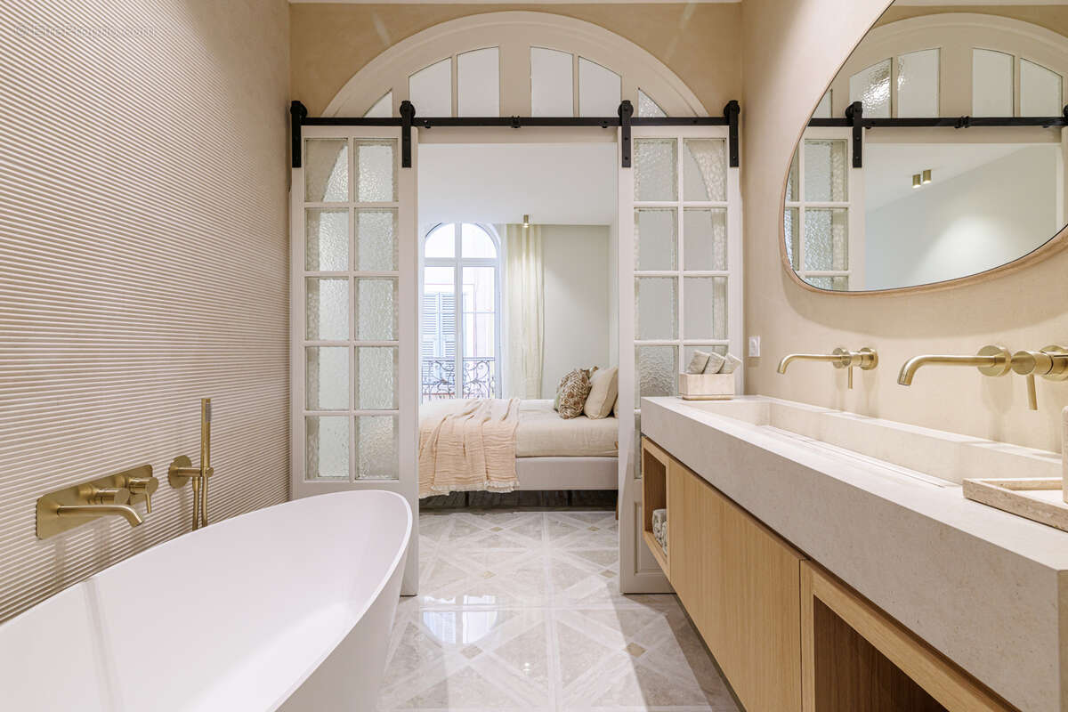 Appartement à VILLEFRANCHE-SUR-MER