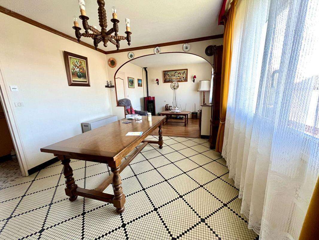 Maison à MONDOUBLEAU