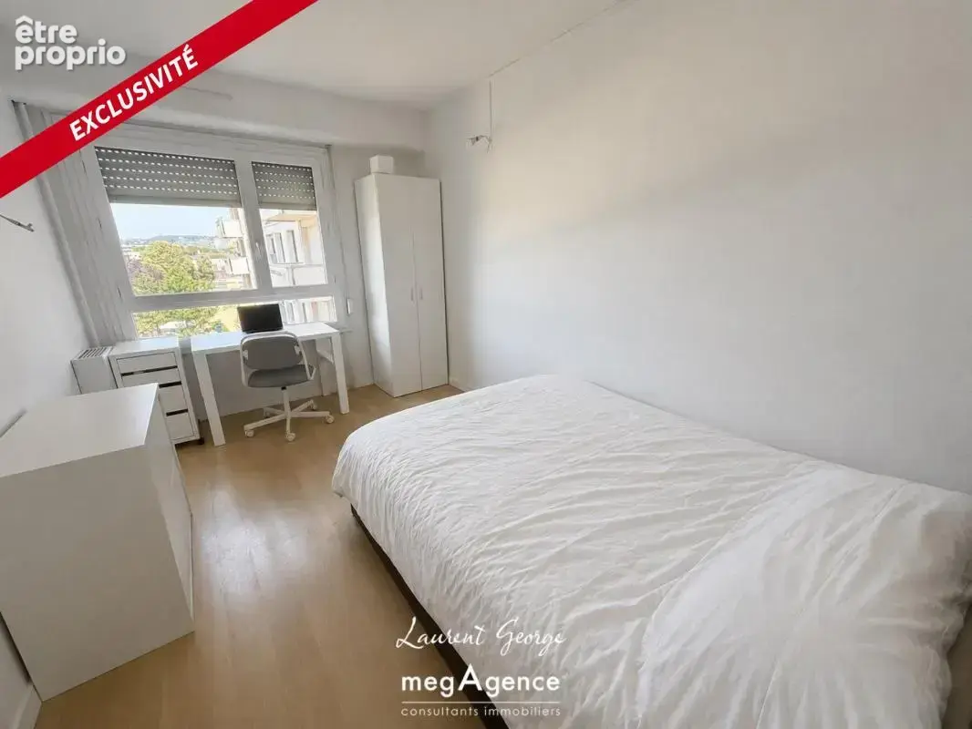 Appartement T4 lumineux, parking - Saint-Julien - photo 6