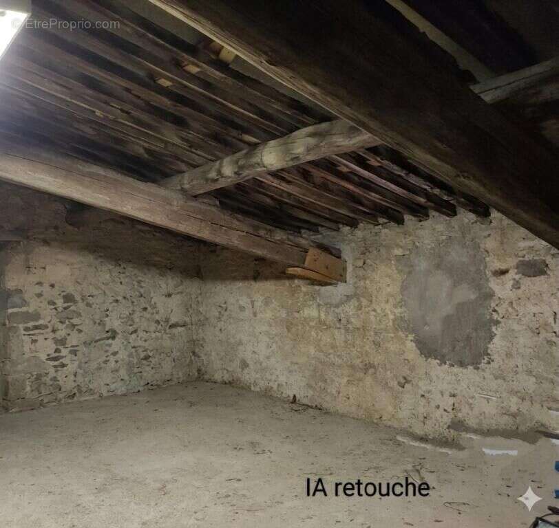 Parking à TOURBES