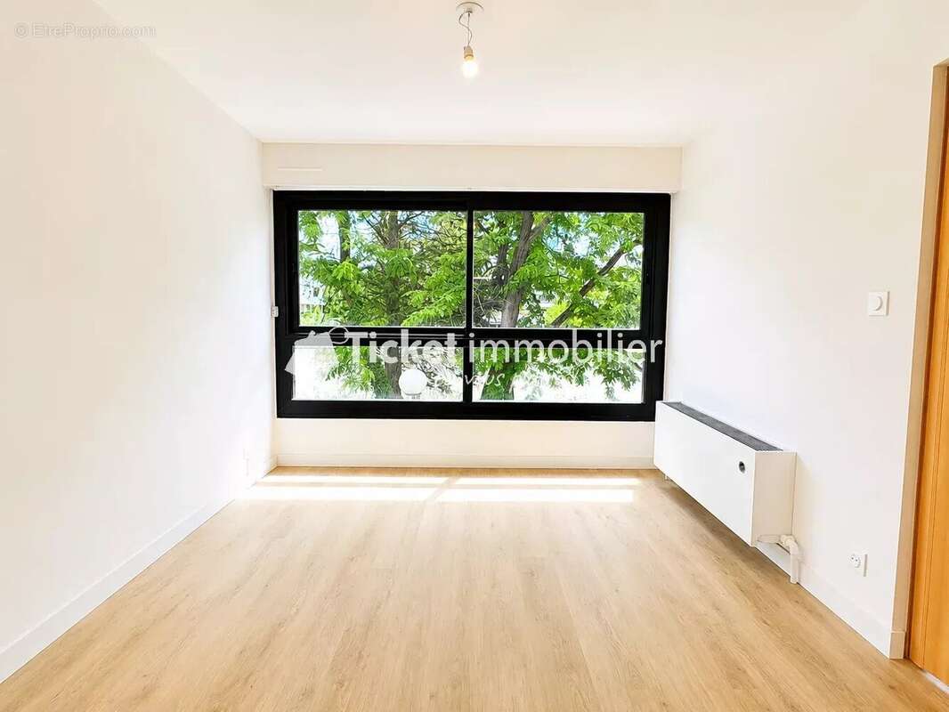 TOULOUSE – Appartement T2 de 36 m² entièrement rénové – Parking privatif - photo 7