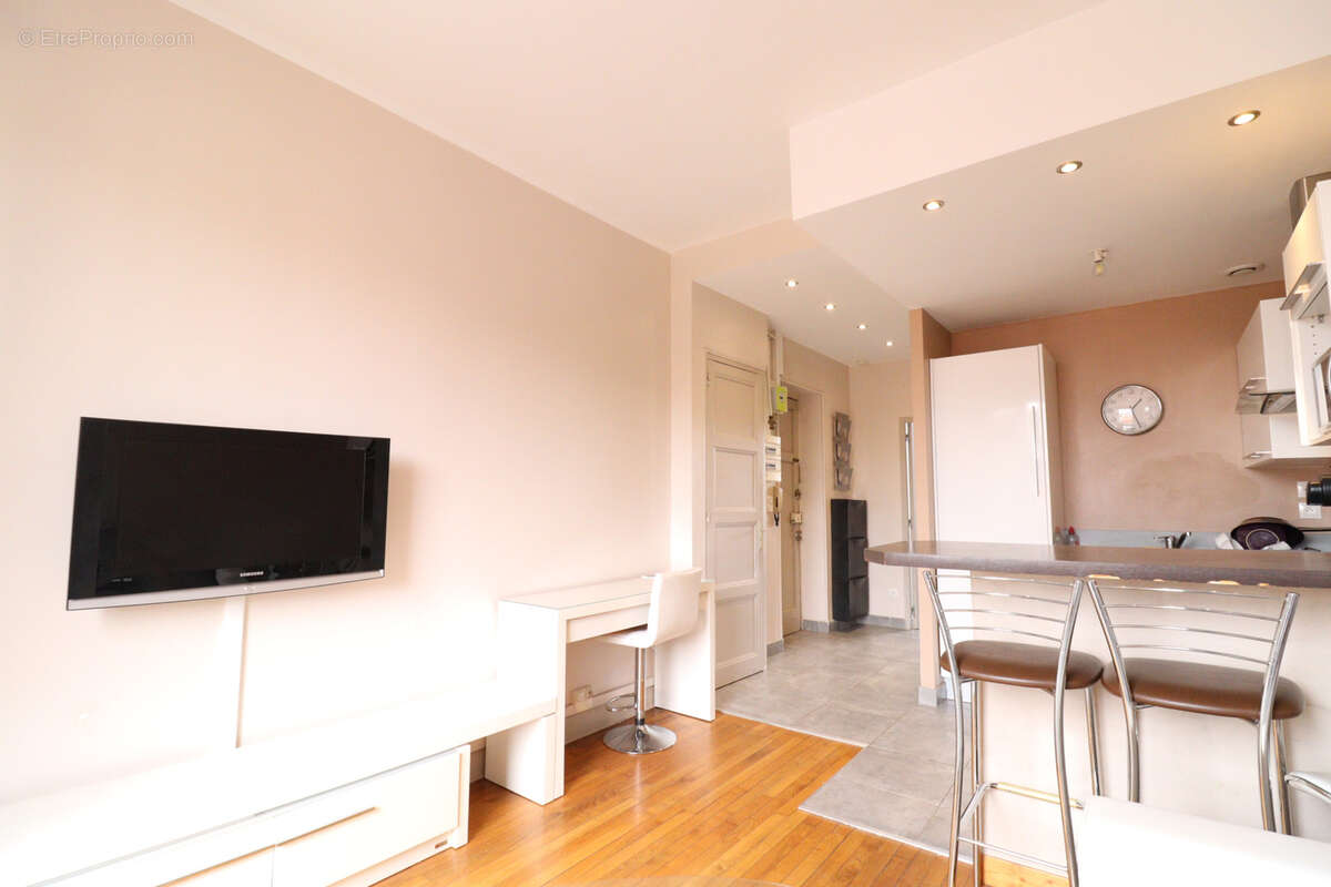 Appartement à LYON-8E