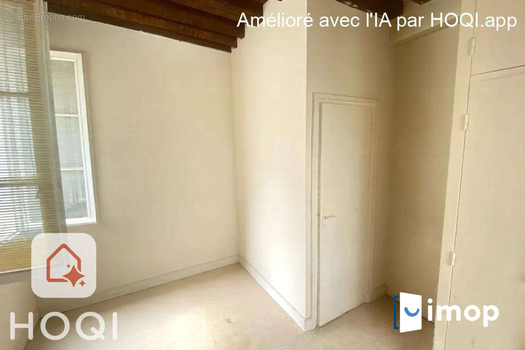 Appartement à PARIS-1E
