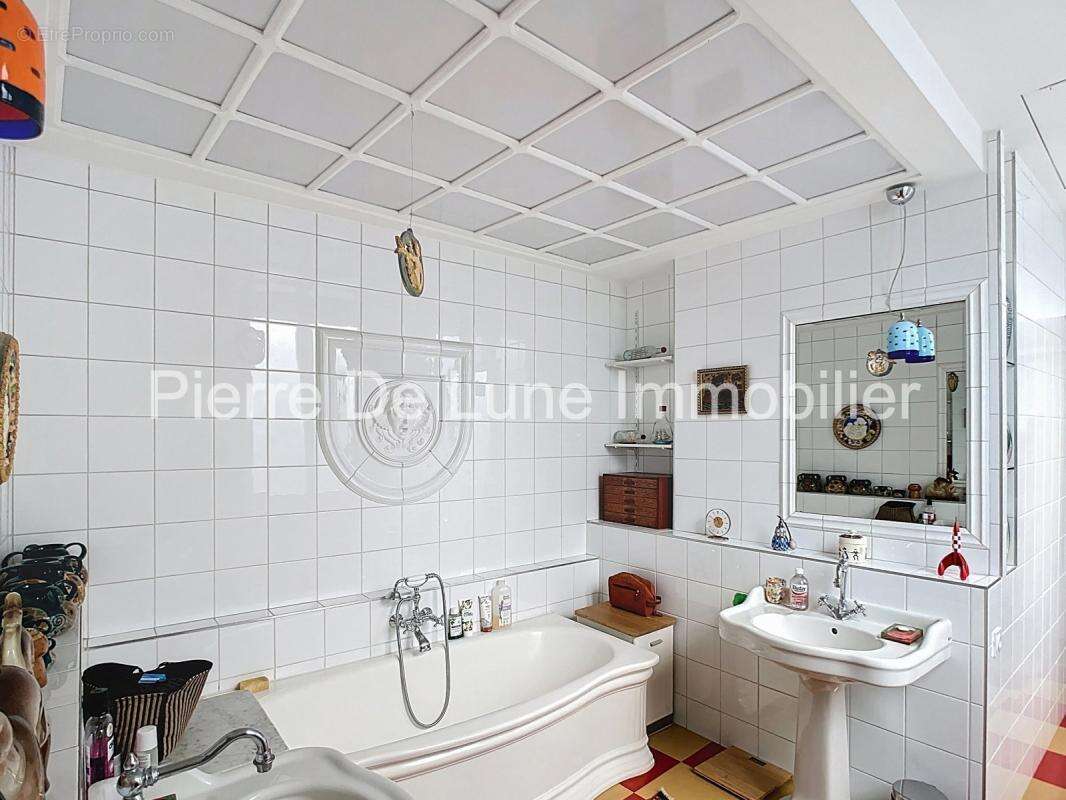 Appartement à LYON-1E