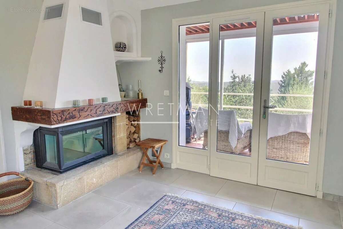 Maison à FAYENCE