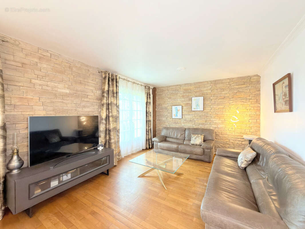 Maison à RUEIL-MALMAISON