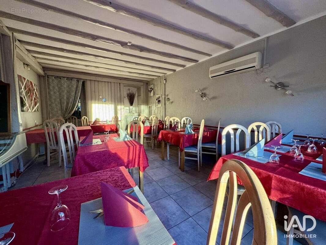 Photo 4 - Commerce à SERRIERES-EN-CHAUTAGNE