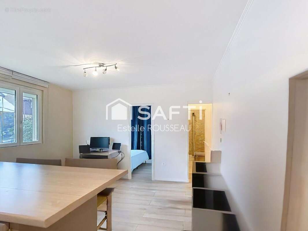 Photo 3 - Appartement à SAINT-MAUR-DES-FOSSES