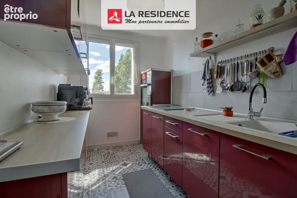 Appartement 60 m² à Poissy  - photo 2