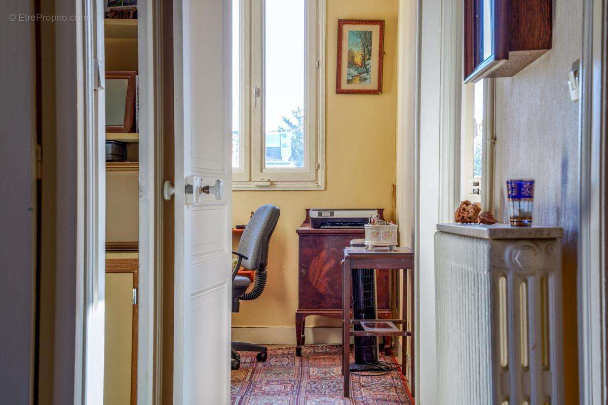Maison et dépendance à vendre à SAINT CYR SUR LOIRE (37) - photo 15