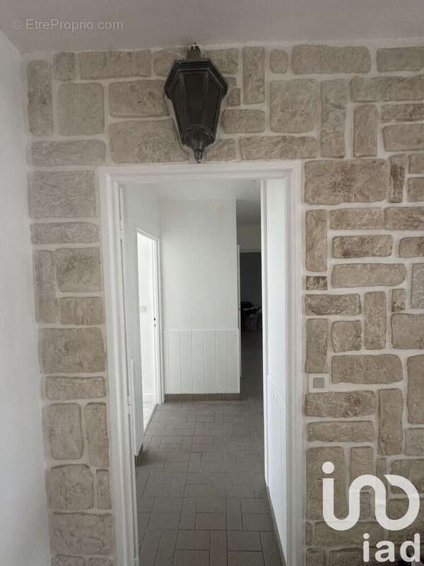 Photo 5 - Appartement à FLEURY-LES-AUBRAIS