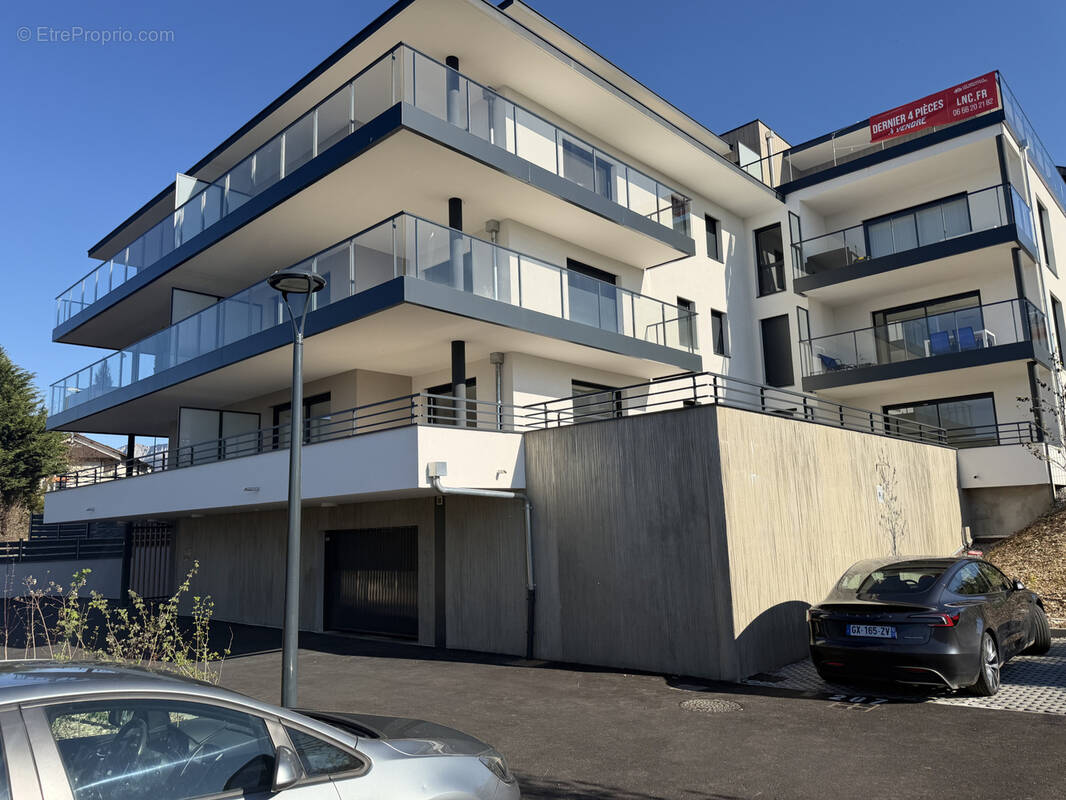 Appartement à EVIAN-LES-BAINS