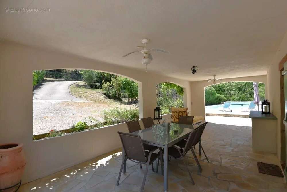 Maison à SAINT-PAUL-EN-FORET