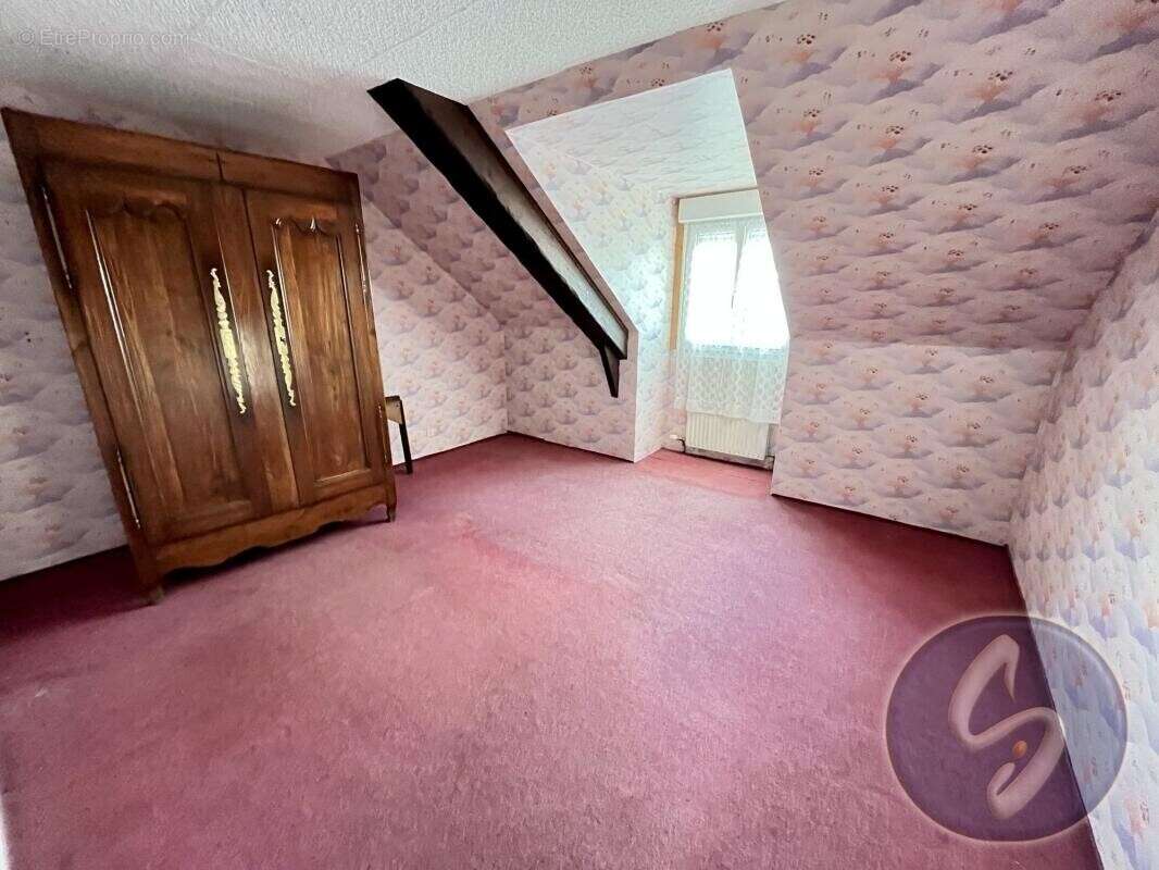 Maison à SAINT-MARCEL