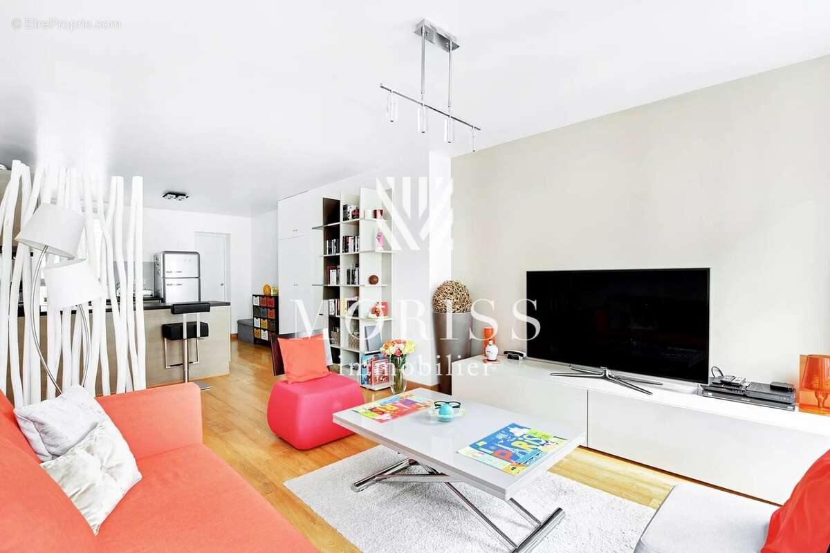Appartement à PARIS-17E
