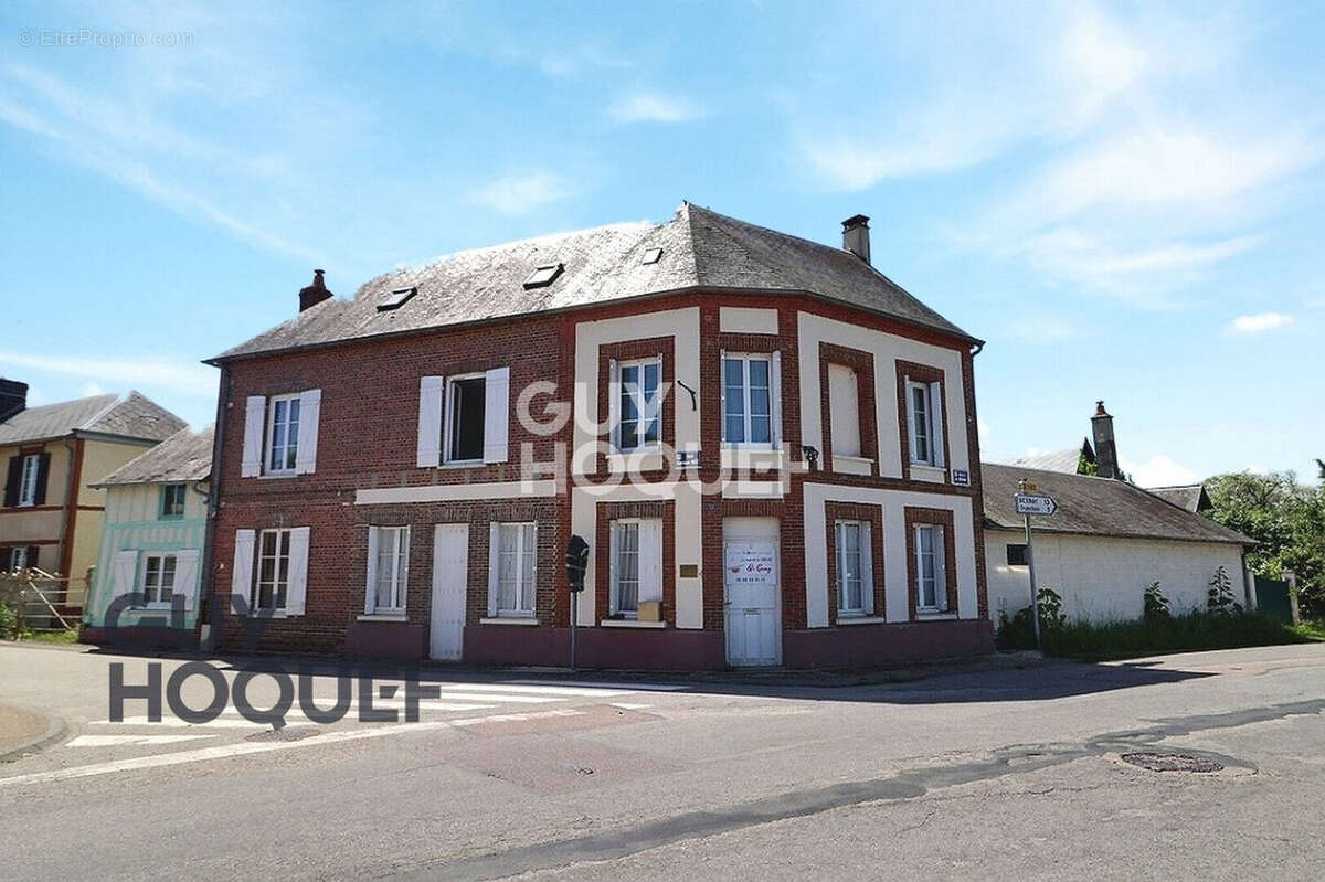 Maison à BERNAY