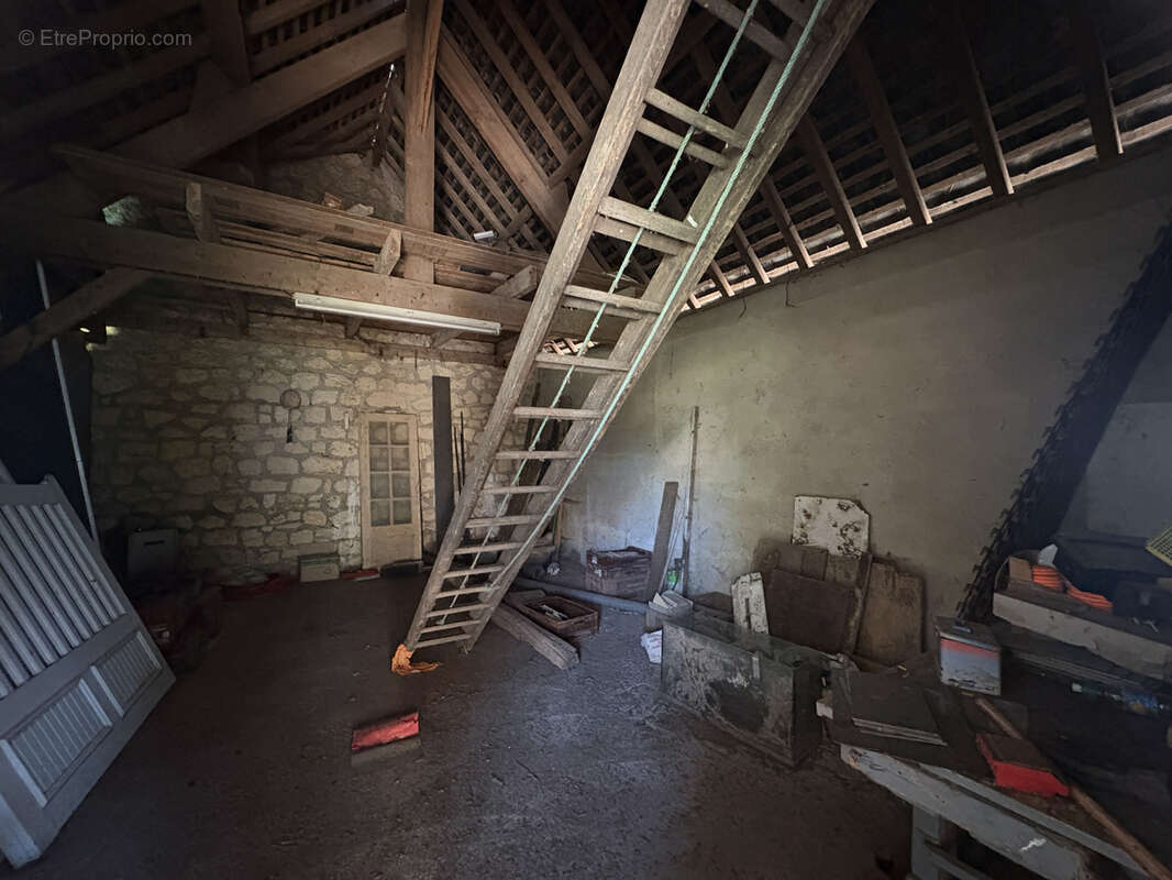 Maison à HANGEST-SUR-SOMME