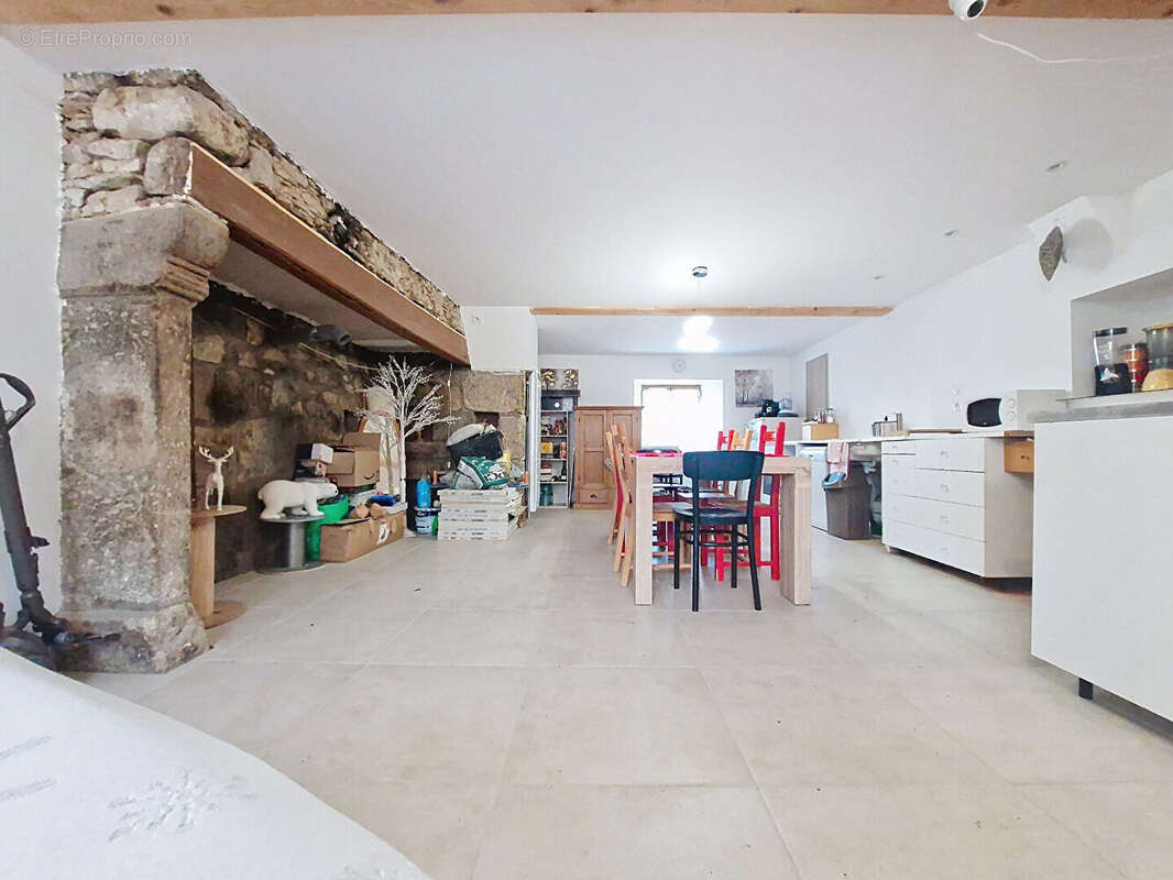 Maison à MONTBRISON