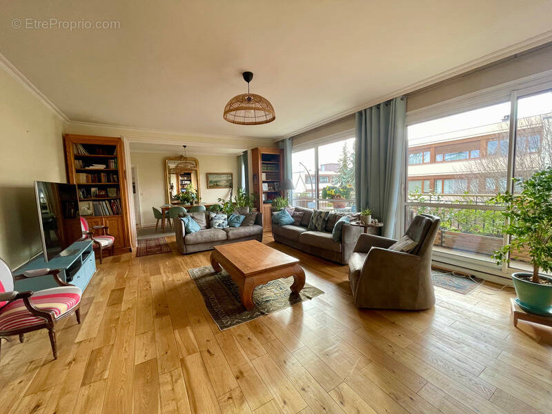 Appartement à NOISY-LE-ROI