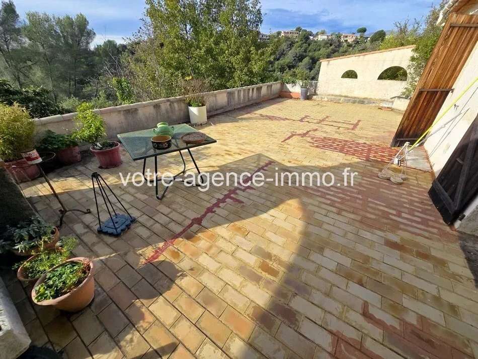 Maison à LA GAUDE
