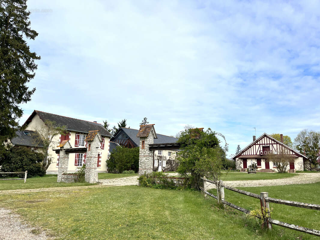Maison à PRESSIGNY-LES-PINS