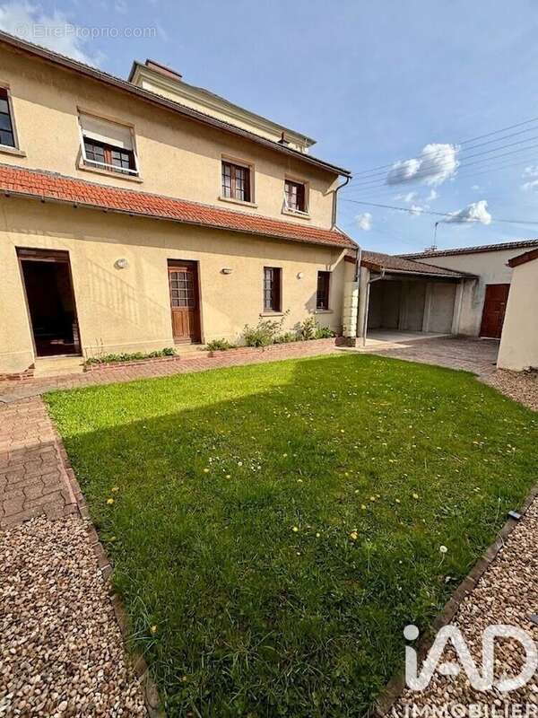 Photo 3 - Maison à JOIGNY