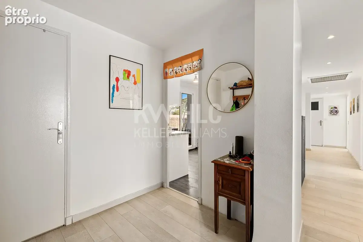 Appartement 4 pièces 92 m² à vendre à Cannes (06400) - photo 8