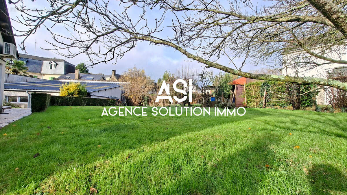 Maison à SAINT-GERMAIN-LE-FOUILLOUX