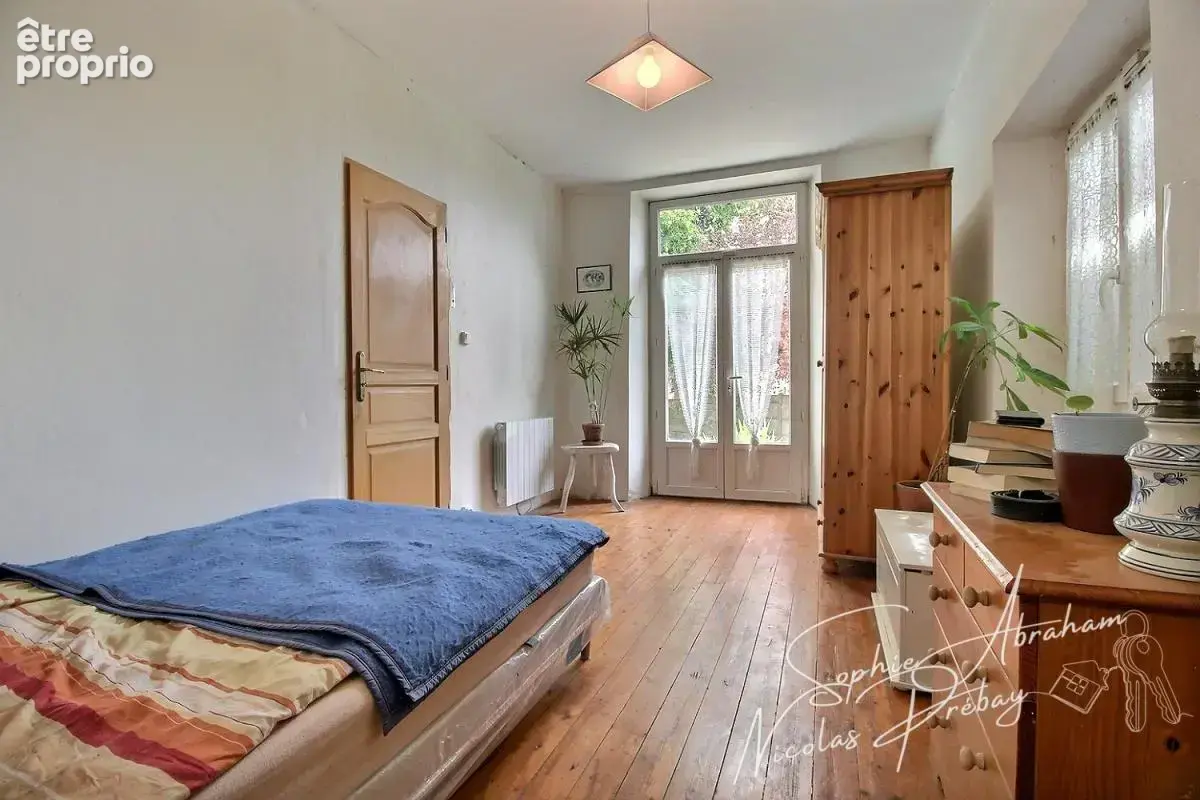 Maison en pierres, 4 chambres avec jardin clos - photo 6